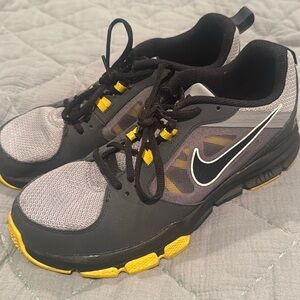 Nike flex training sneakers gray black and yellow mens size 8
